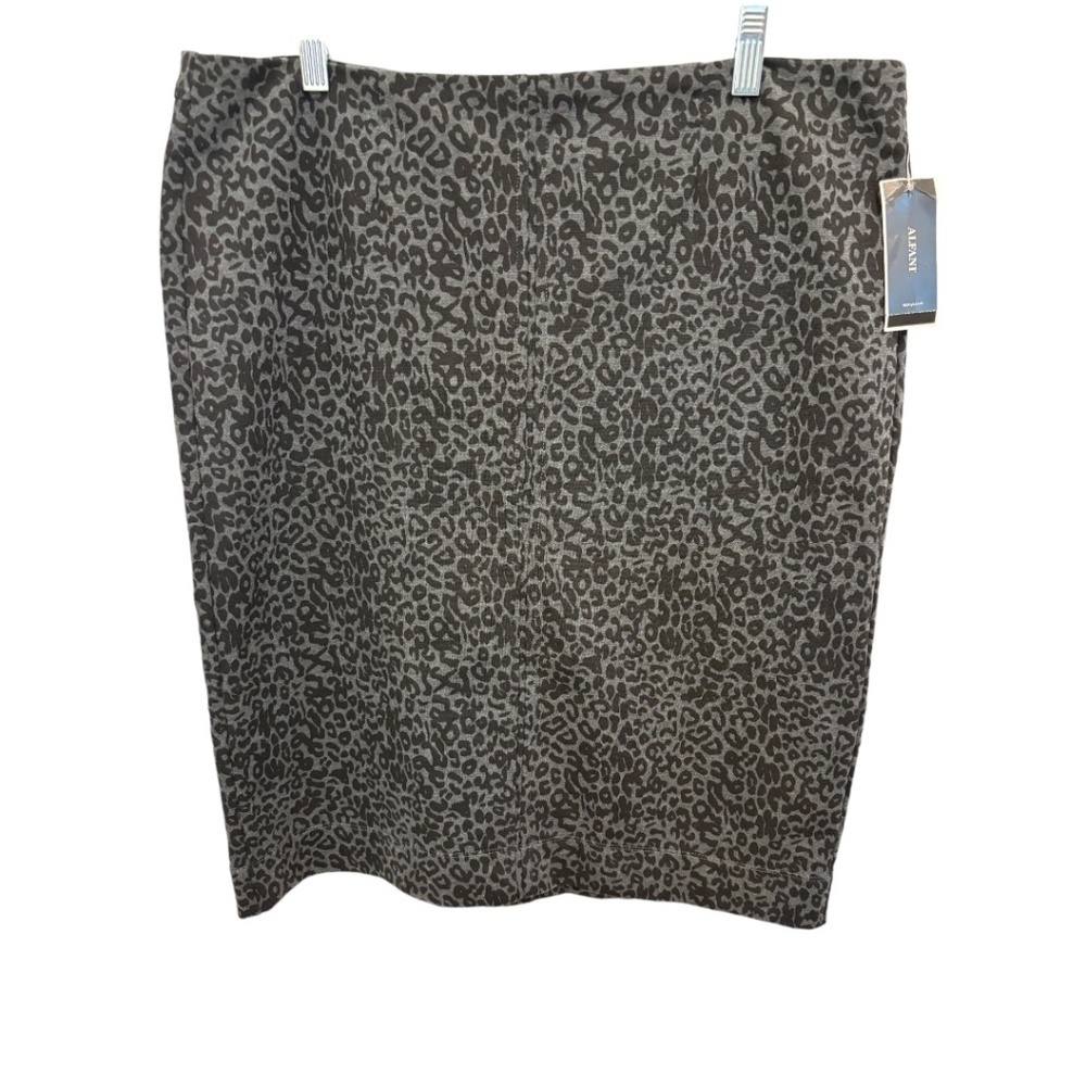 Alfani Black & Gray Animal Print Back Zip Pencil Skirt 14 NWT